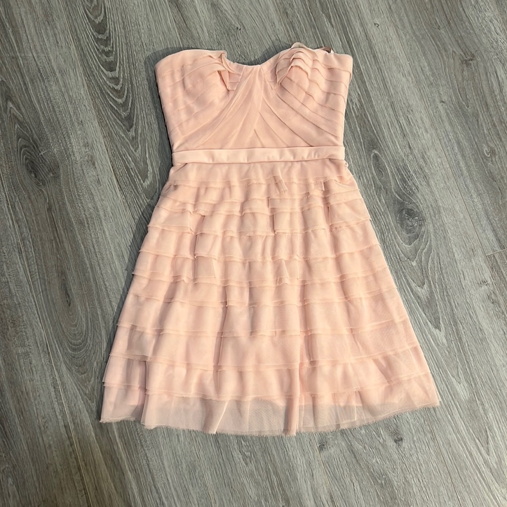 New BCBG Strapless pink dress in size 4